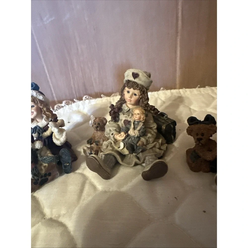 Yesterdays Child Dollstone Collection‎